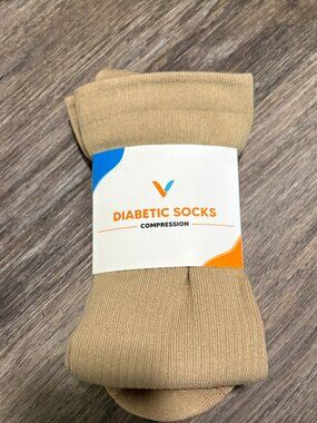 Viasox Diabetic Compression Socks  Tan sz XL  Men 13-19 Women 14+ NIP NEW